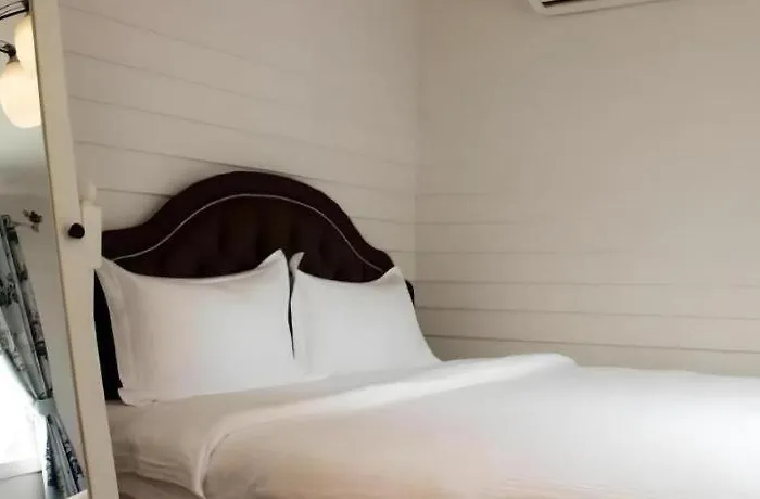 Ban Thung Dang Housotel